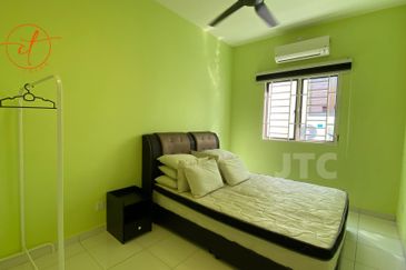 Jalan Setia Permai U13/43A