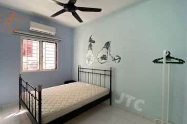 Jalan Setia Permai U13/43A