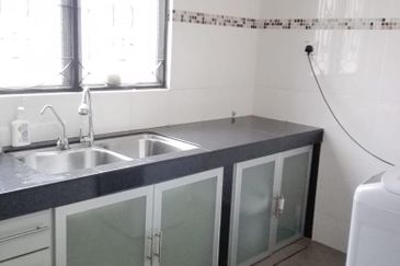 Jalan Setia Impian U13/6F