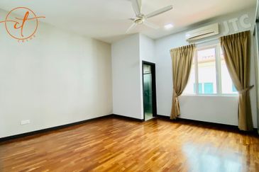 Jalan Setia Duta U13/21