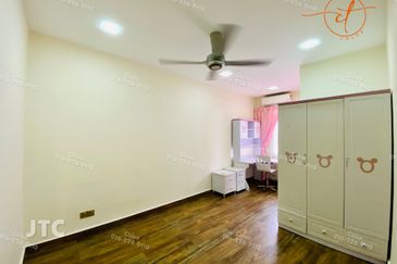 Jalan Setia Impian U13/8A