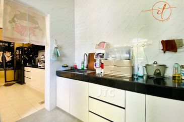 Jalan Setia Impian U13/7