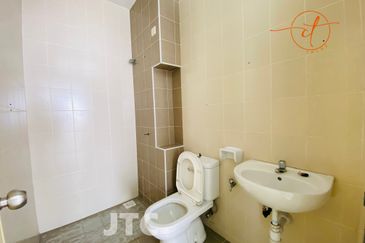 Jalan Setia Impian U13/7