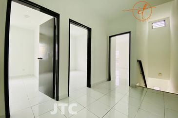 Jalan Setia Impian U13/7