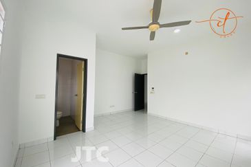 Jalan Setia Impian U13/7