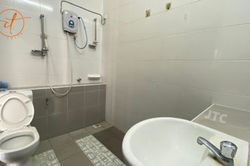 Jalan Setia Indah U13/10A