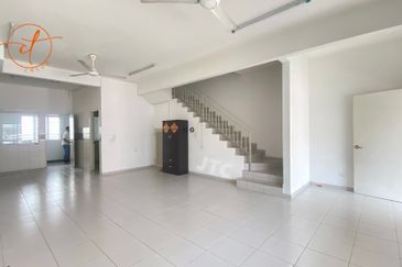 Jalan Setia Indah U13/10A