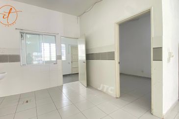 Jalan Setia Indah U13/10A