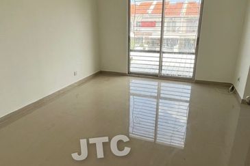 Jalan Setia Indah U13/11G