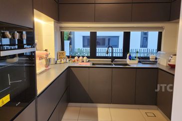 Dremien @ Eco Ardence