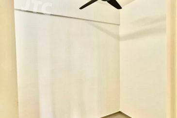 Adria Residence @ Gravit8