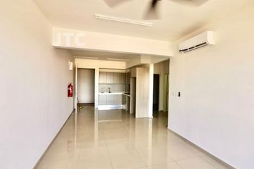 Adria Residence @ Gravit8