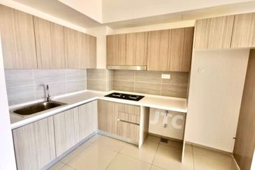 Adria Residence @ Gravit8