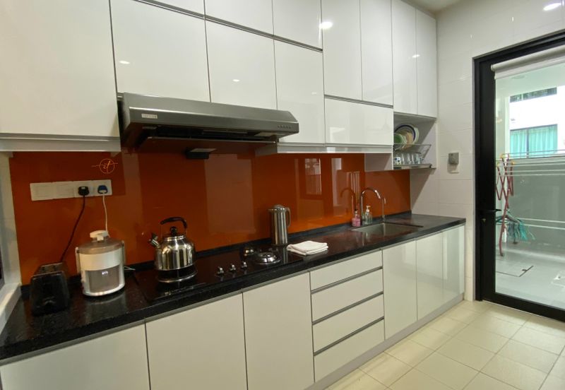 Duta Villa, Setia Alam