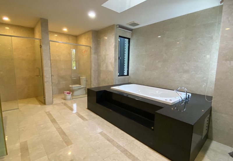 Duta Villa, Setia Alam