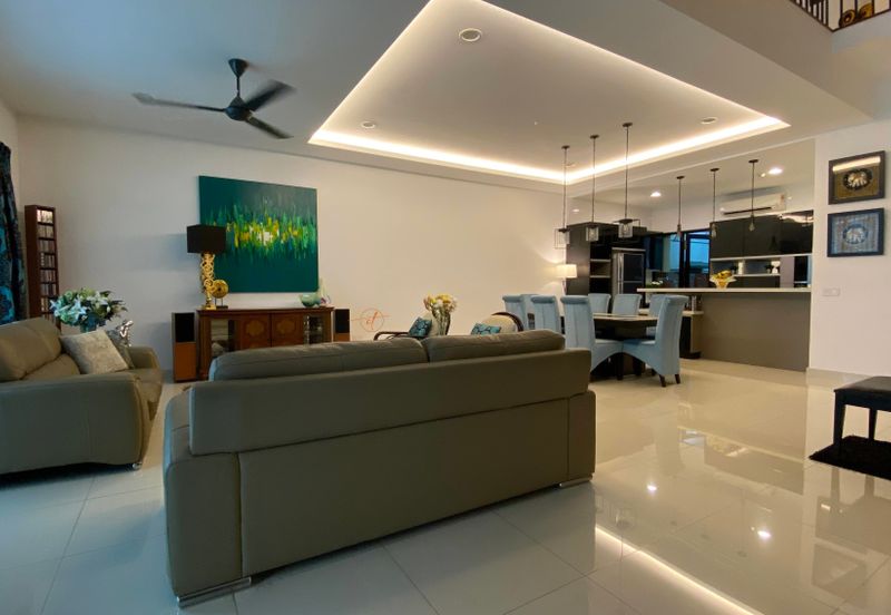 Duta Villa, Setia Alam