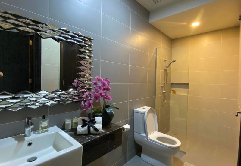 Duta Villa, Setia Alam