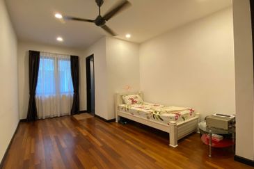 Duta Villa, Setia Alam