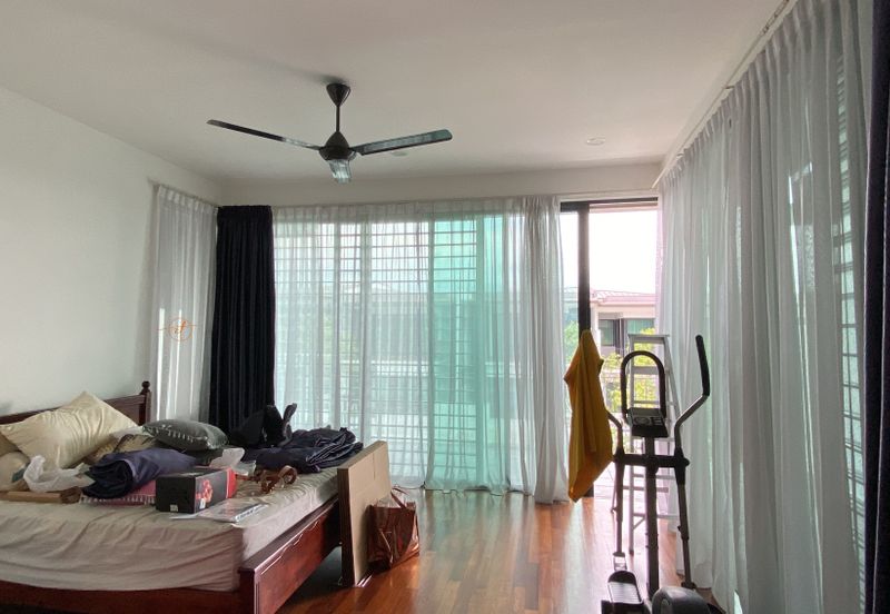 Duta Villa, Setia Alam