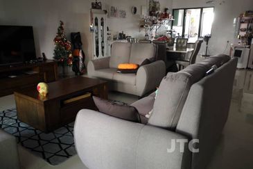 Duta Villa, Setia Alam