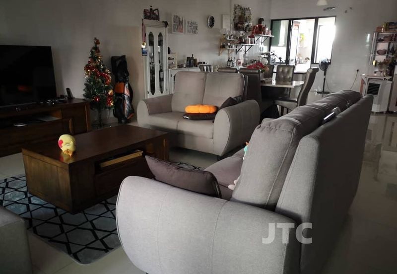 Duta Villa, Setia Alam