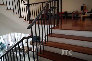 Duta Villa, Setia Alam