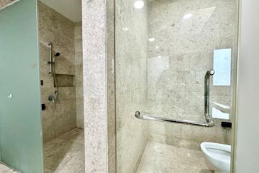 Duta Villa, Setia Alam