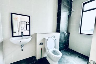 Setia Alam Setia Utama 1