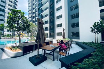 Duduk Huni @ Eco Ardence