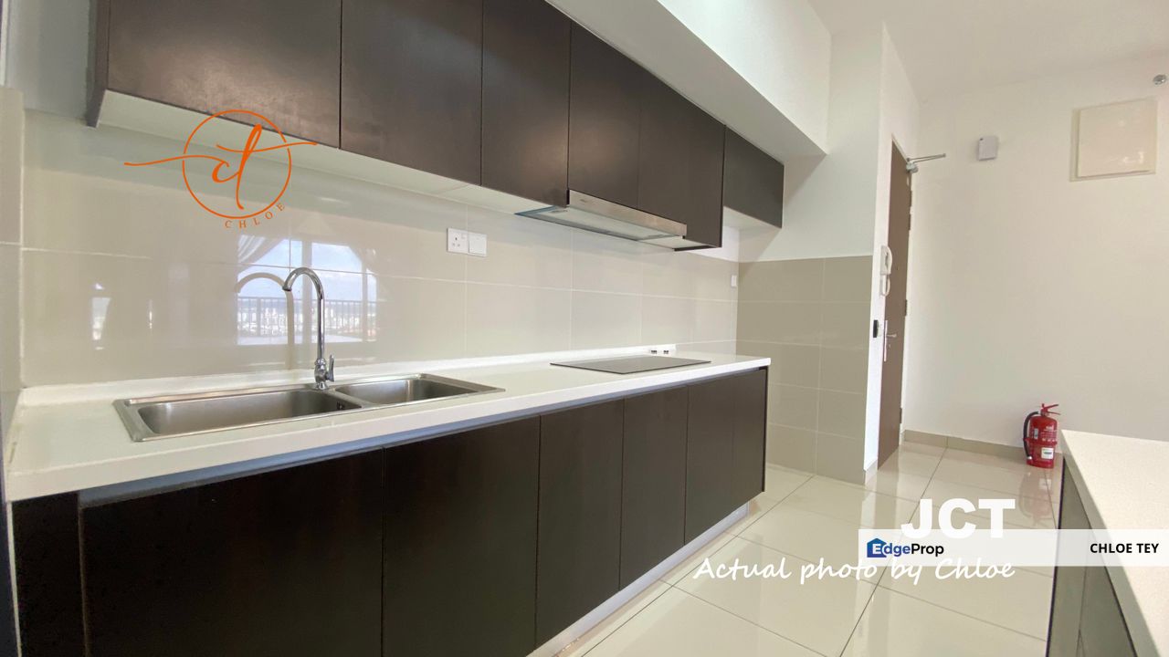 URGENT SALE Setia City Residences 2+1r 2b next to Setia City Mall with bridge, Selangor, Setia Alam/Alam Nusantara