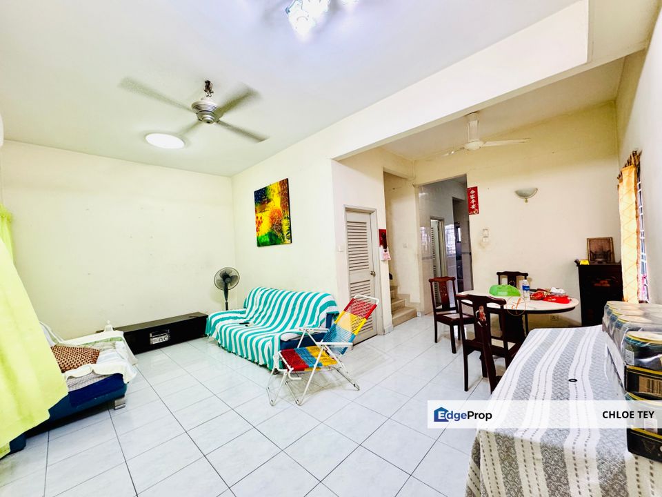 Puchong Prima 3 Next to LRT, Selangor, Puchong