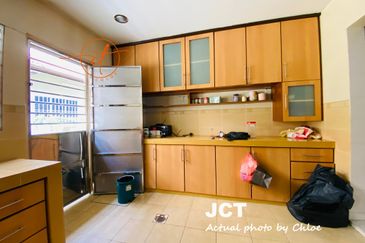 Jalan Kemuning Bayu 33/32 