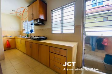 Jalan Kemuning Bayu 33/32 