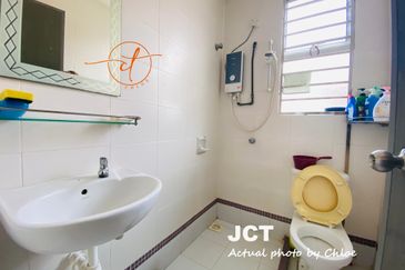 Jalan Kemuning Bayu 33/32 