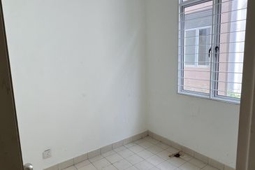 Jalan Setia Indah U13/9G