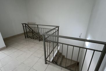 Jalan Setia Indah U13/9G