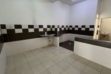 Jalan Setia Indah U13/9G