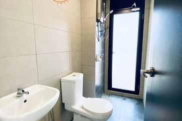 Yale Suite @ Edu Sentral