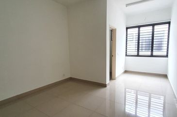 Jalan Setia Perdana U13/25