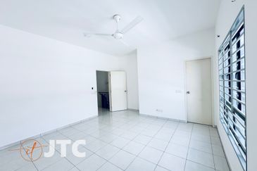 Jalan Setia Permai U13/42F