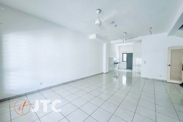 Jalan Setia Permai U13/42F