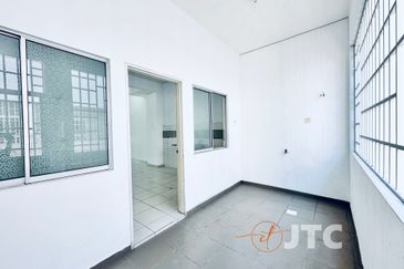 Jalan Setia Indah U13/10A