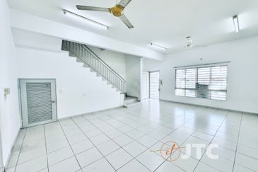 Jalan Setia Indah U13/10A