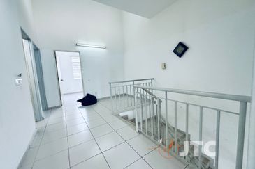 Jalan Setia Indah U13/10A