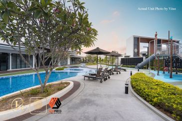 Dremien @ Eco Ardence