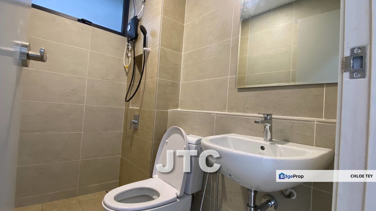 Setia City Residences Dual Key 2r 2b next to Setia City Mall with bridge, Selangor, Setia Alam/Alam Nusantara