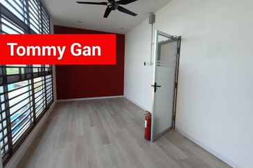 Juru One City @ Simpang Ampat Shoplot 1300sqft 1st Floor Office Renovatad For Rent