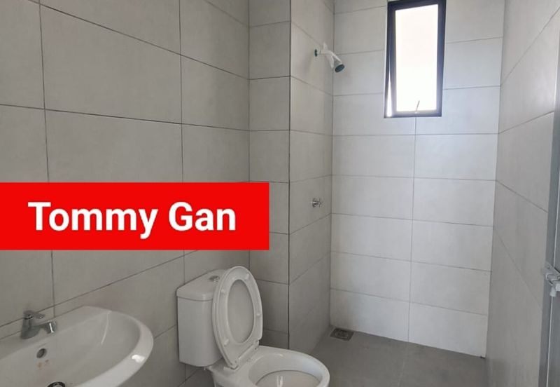 Juru One City@ Condo Brand new 1050sqft 3r2b Hot SALE View To Offer.