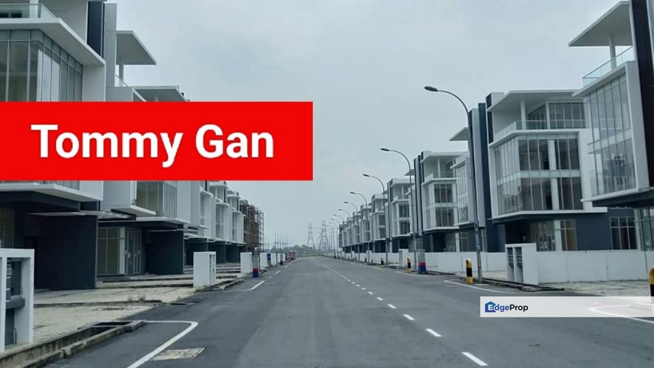 Batu Kawan @ Tambun Vorteks Commercial Lot 4-Storey For Sale Easy Accress Offer To View, Penang, Batu Kawan