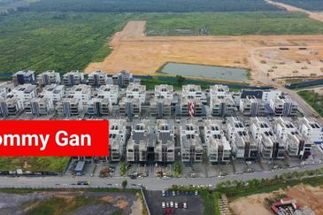 Batu Kawan @ Tambun Vorteks Commercial Lot 4-Storey For Sale Easy Accress Offer To View